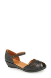 Gentle Souls By Kenneth Cole 'lily Moon' Sandal In Black/ Black