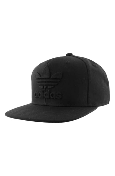 Adidas Originals 'trefoil Chain' Snapback Cap In Black/ Black