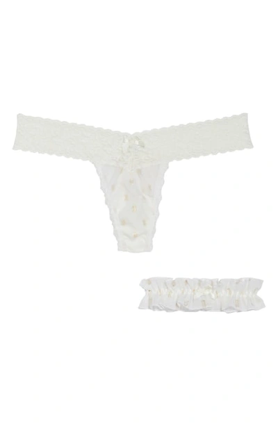 Hanky Panky Sparkle Thong & Garter Set In Ivory/ Gold