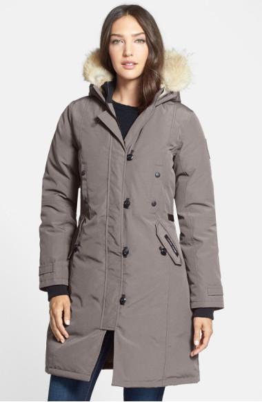 canada goose kensington slim fit down parka with genuine coyote fur trim
