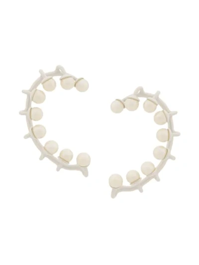 Mugler Pearl Ear Cuff In White