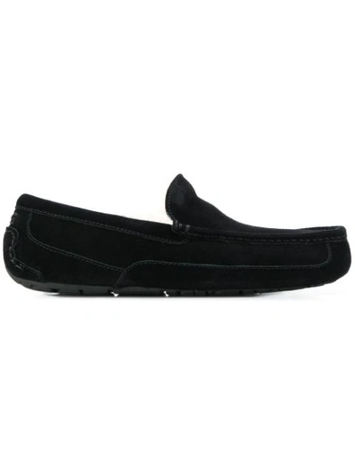 Ugg Ascot Logo-embroidered Suede Slippers In Black