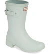 Hunter Original Tour Short Packable Rain Boot In Aqua Foam Rubber