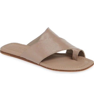 Agl Attilio Giusti Leombruni Asymmetrical Toe Loop Slide Sandal In Marble Patent