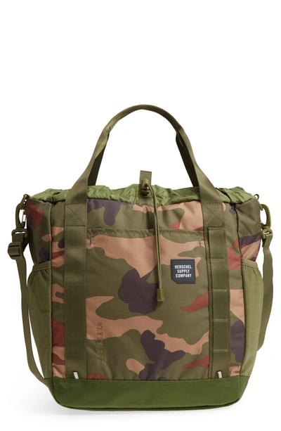 Herschel Supply Co Barnes Trail Tote Bag - Green In Woodland Camo