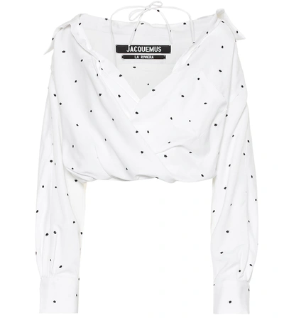 Jacquemus Figari Embroidered Cropped Shirt In Navy Dots