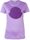 Moncler T-shirt Mit Logo-patch - Lila In Purple