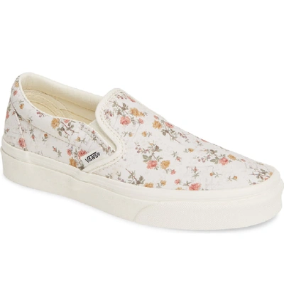 Vans Classic Slip-on Sneaker In Vintage Floral/ Marshmallow