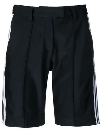 Gcds Stripe Detail Shorts In Black