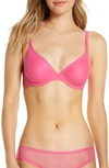 On Gossamer Underwire Convertible T-shirt Bra In Cosmo Pink