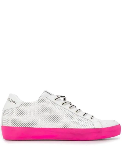 Leather Crown Klassische Sneakers In White