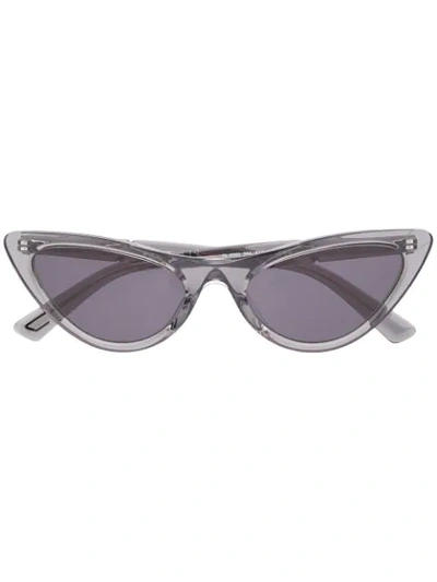 Diesel Dl0303 Cat-eye Sunglasses In Grey