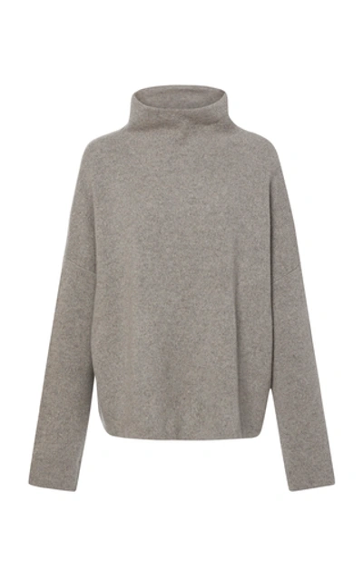 Vince Funnel-neck Wool-cashmere Sweater In Medium Gray