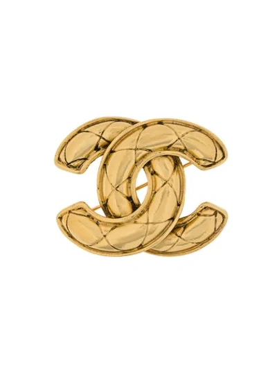 Pre-owned Chanel Cc Logo Brooch In Gold