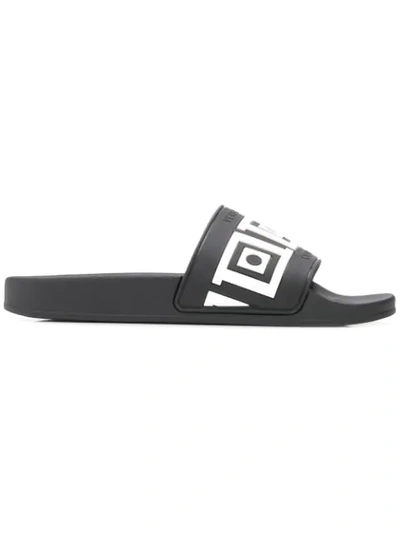 Versace Men's Slippers Sandals Rubber In Black