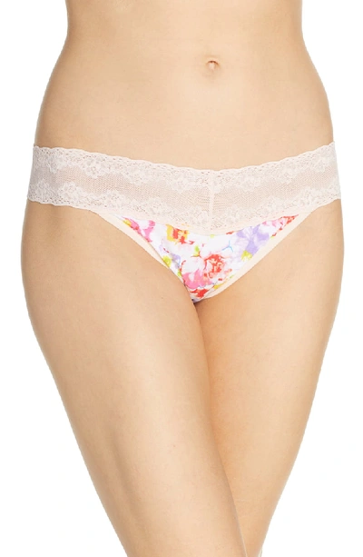 Natori Bliss Perfection Thong In Porcelain Casablanca Print