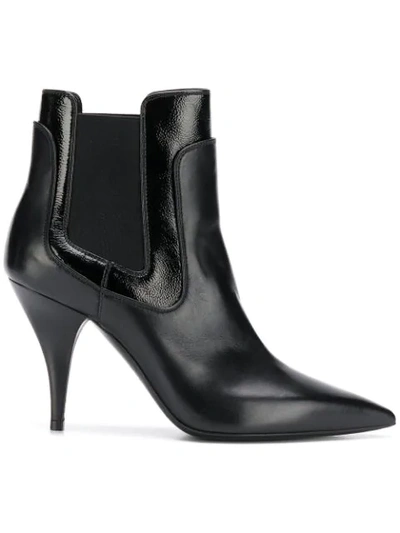 Casadei Black Leather Ankle Boot. In Nero