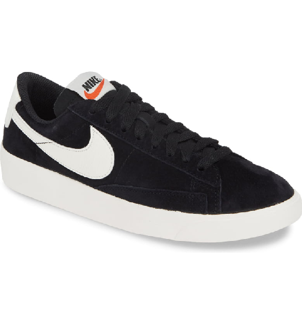nike av9373