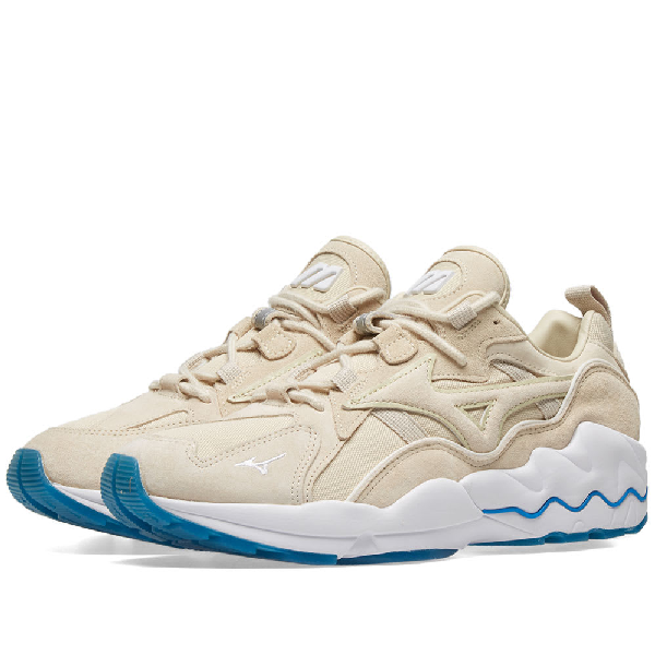 mizuno premium