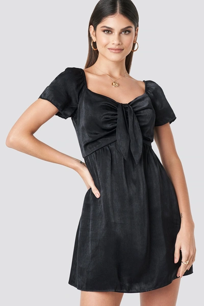 Milena Karl X Na-kd Knot Mini Dress - Black