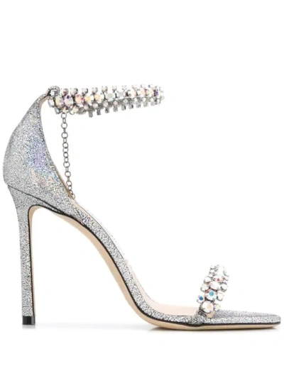 Jimmy Choo Shiloh 100 Sandaletten Aus Holografischem Leder Mit Schmucksteinbesatz In Silver