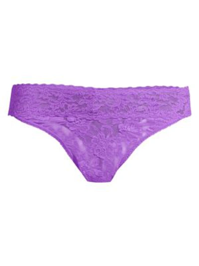 Hanky Panky Signature Lace Original Rise Thong In Vibrant Violet