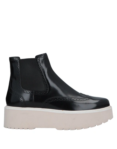 Hogan Ankle Boots In Black