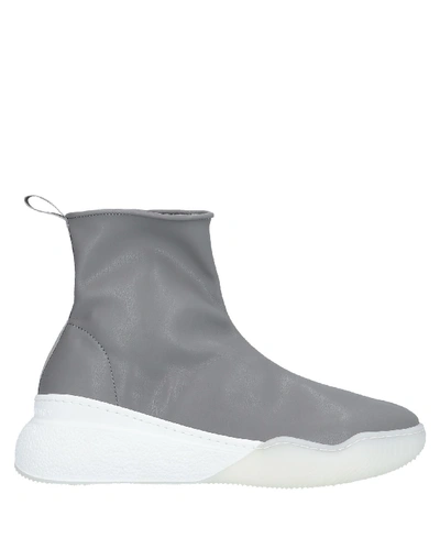Stella Mccartney Sneakers In Grey