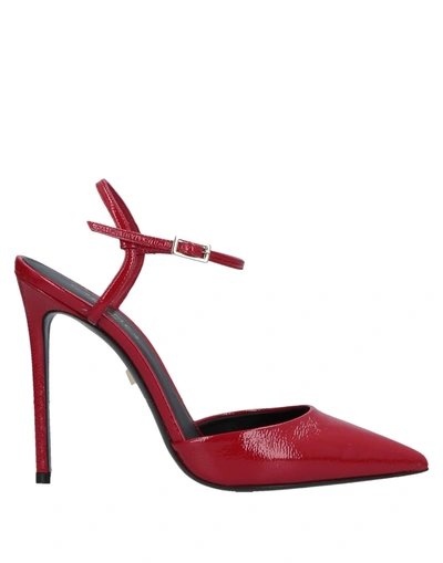 Greymer Pumps In Red