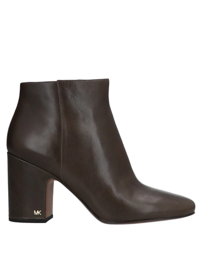 Michael Michael Kors Ankle Boots In Military Green