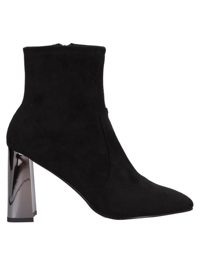 Bibi Lou Ankle Boots In Black