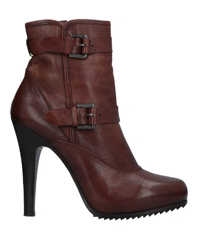 Barbara Bui Ankle Boot In Cocoa