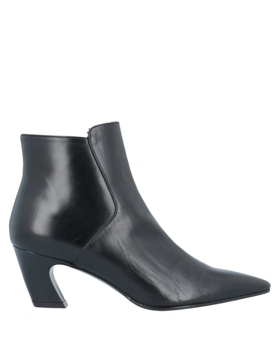 Roberto Festa Ankle Boot In Black