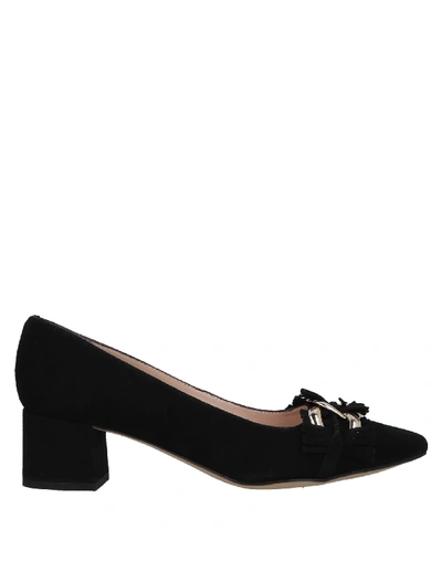 Unisa Pumps In Black