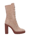Tod's Ankle Boot In Beige