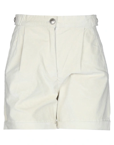 Tpn Shorts & Bermuda In Ivory