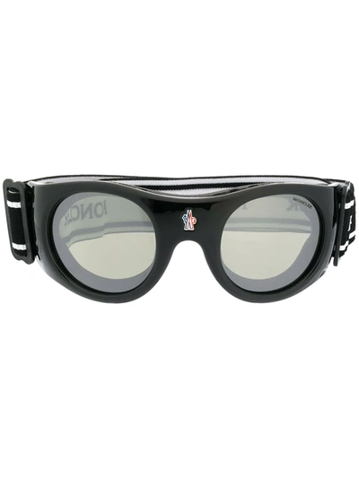 Moncler Mountaineering Goggles In Black