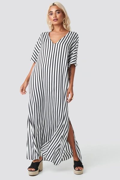 Na-kd Striped V Neck Side Slit Dress - White In Black/white Stripe