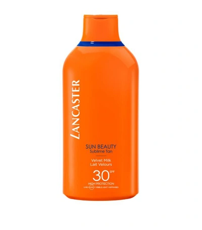 Lancaster Sublime Tan Velvet Milk Spf 30 (400 Ml) In White