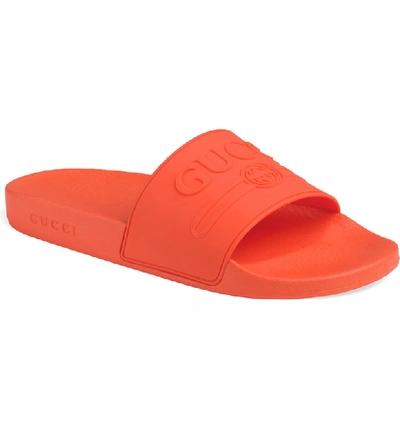 Gucci Men's Embossed Logo Slide Sandals In Arancio Orange