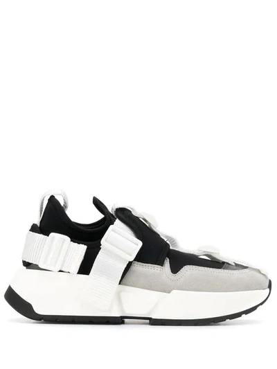Mm6 Maison Margiela Low Buckle Fastened Trainers In Black