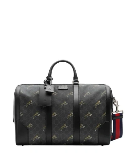 Gucci Logo Print Duffel Bag In Black