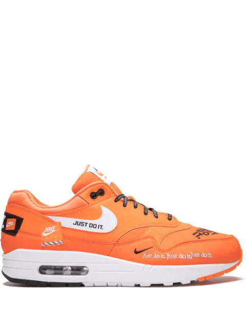 nike orange air max 1