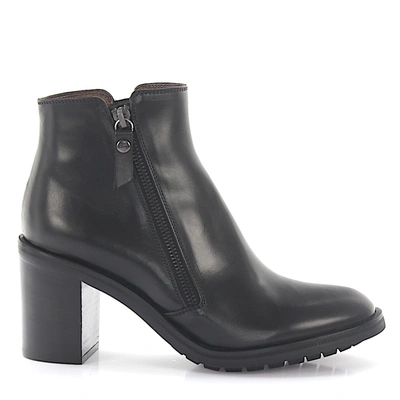 Agl Attilio Giusti Leombruni Ankle Boots Black D214517