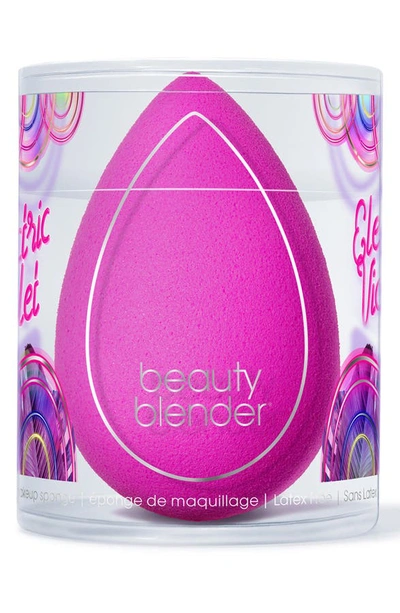 Beautyblender The Original ® Electric Violet In White