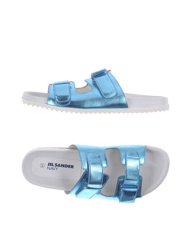 ugg clogs heels