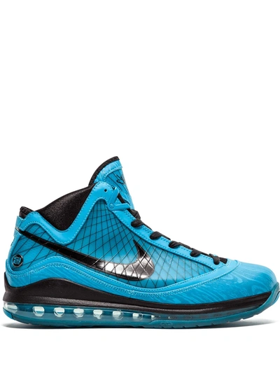 Nike Air Max Lebron 7 Retro Sneakers In Blue