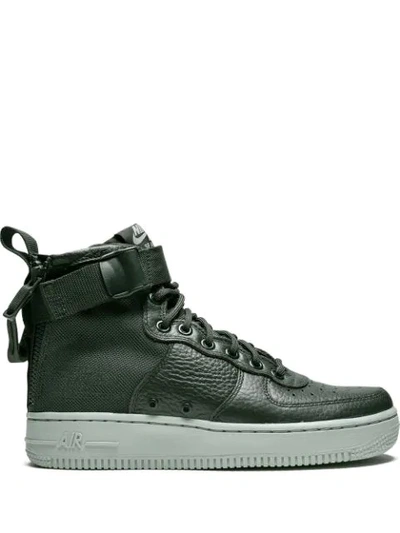 Nike Air Sf-af1 Trainers In Green