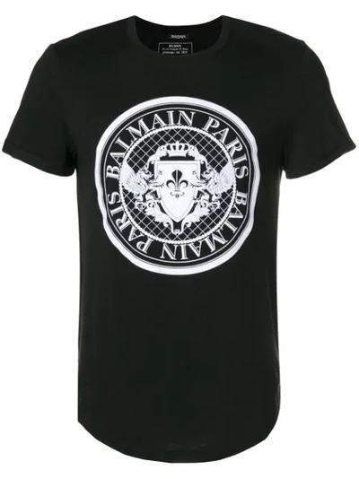Balmain Medallion Logo Print T-shirt In 176 Black