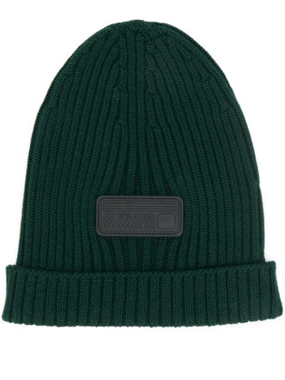Prada Knitted Logo Hat In Green
